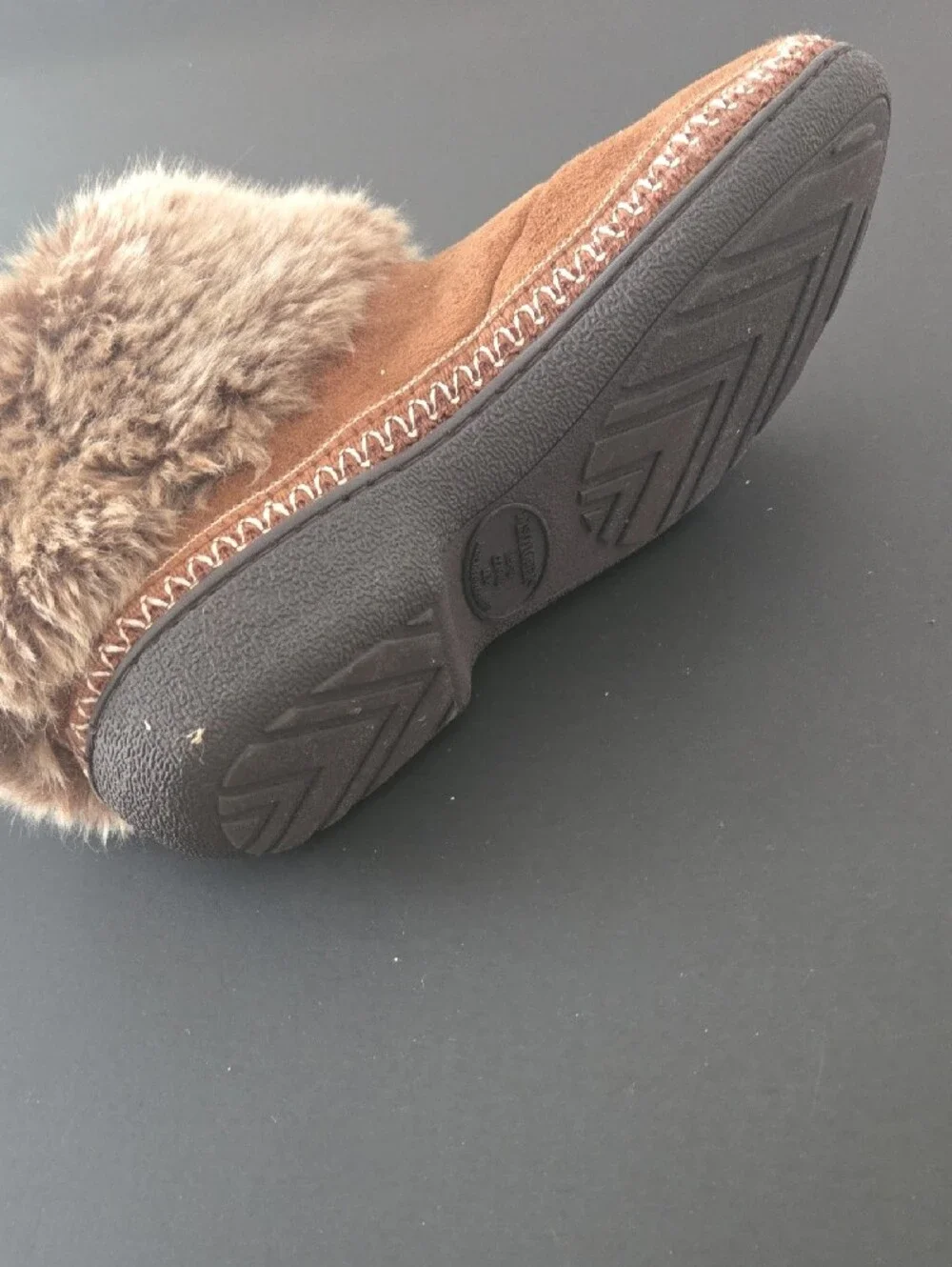 ISOTINER Faux-Fur Cuff Slip-On Booties